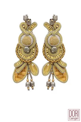 Camelot Elegant Earrings