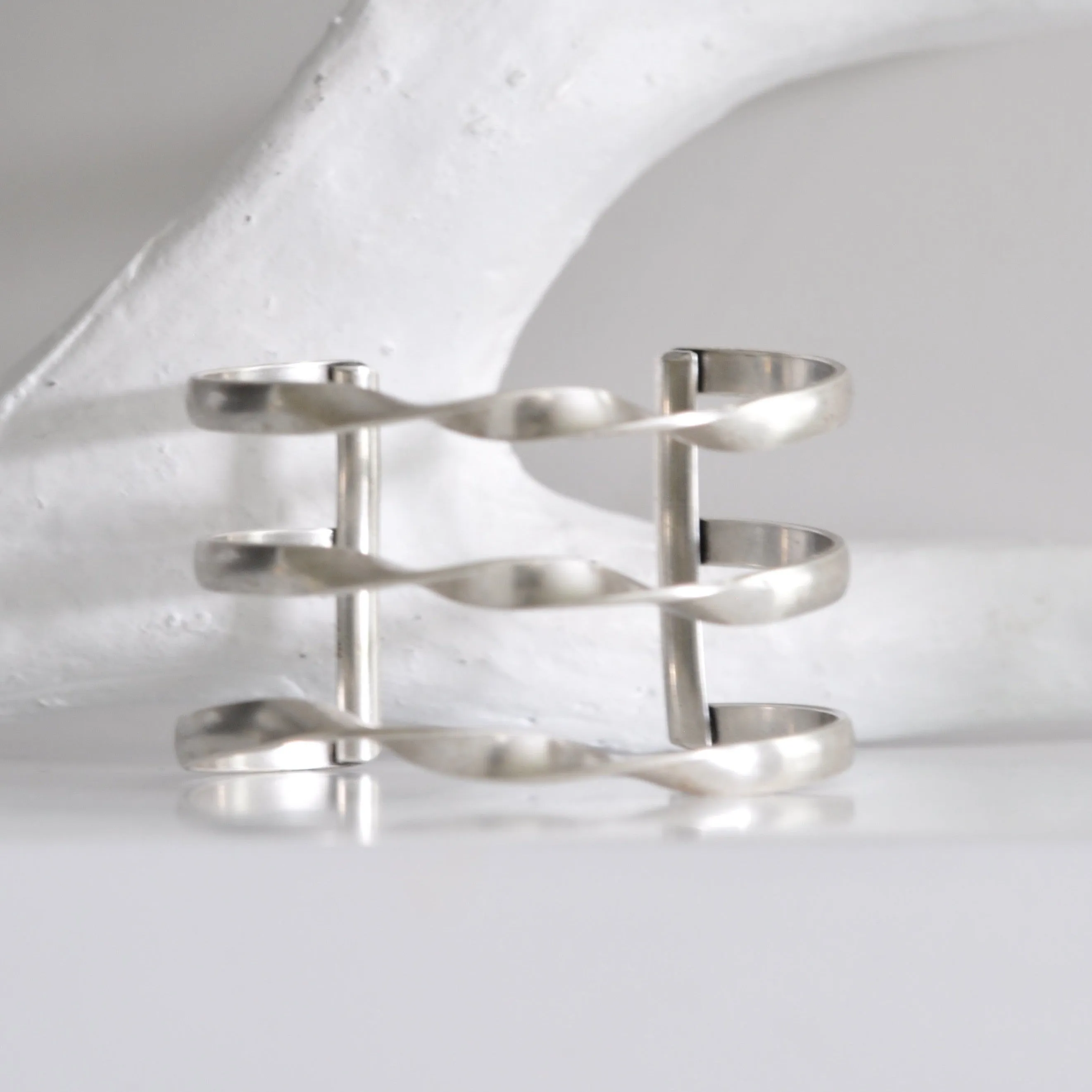 CARLY 3 TWIST CUFF BRACELET