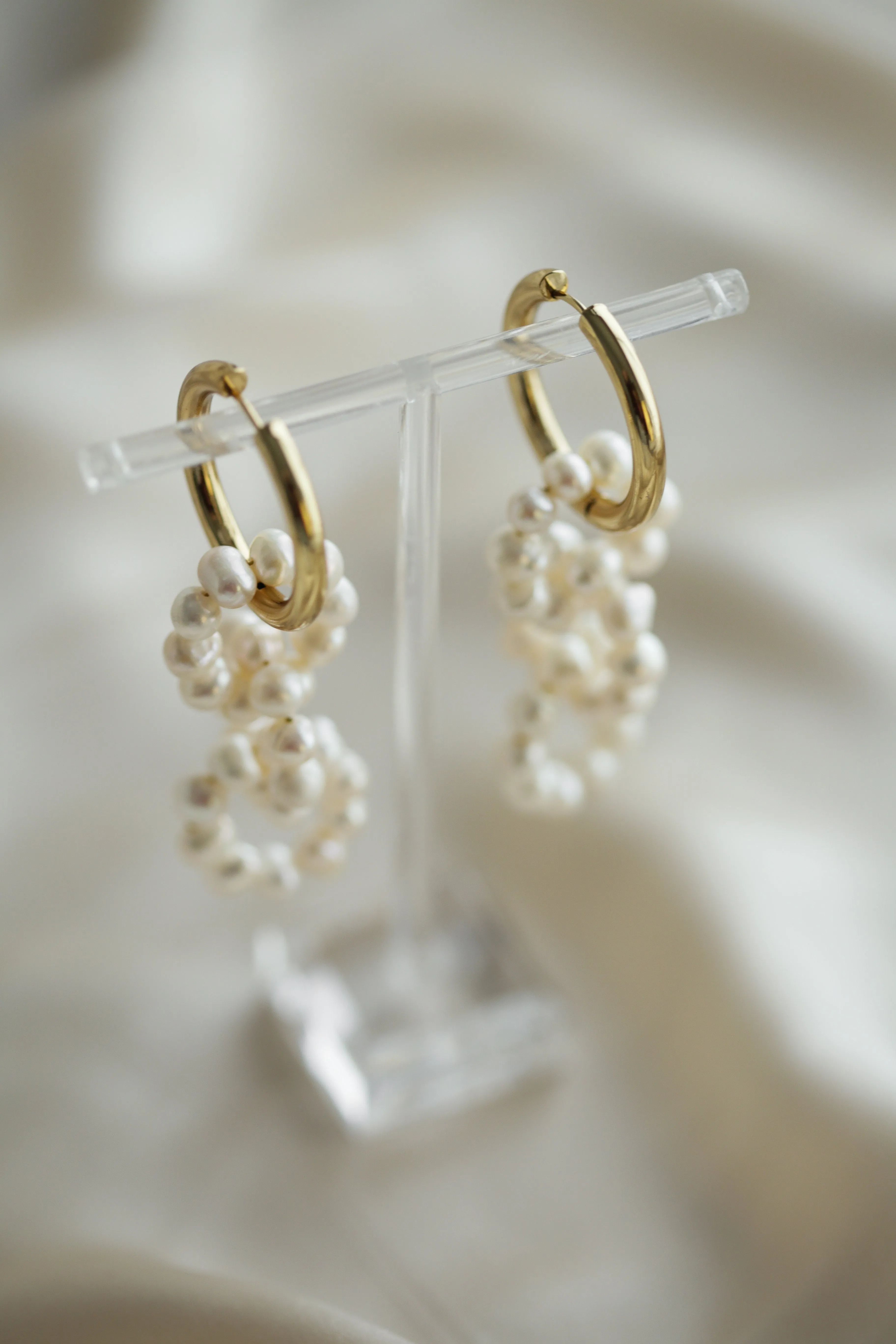 Entangled Pearls Hoops