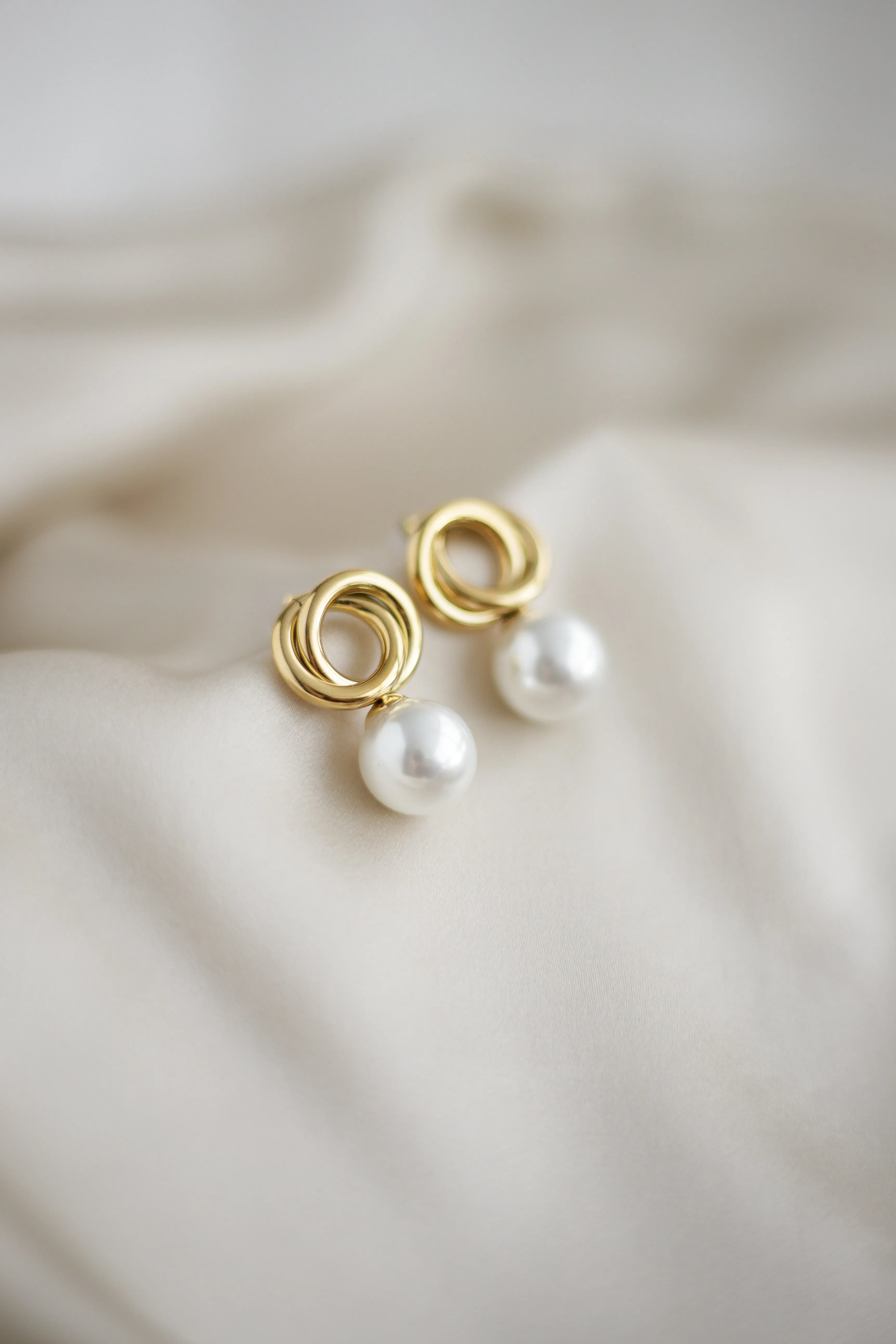 Entwine Pearl Statement Earrings