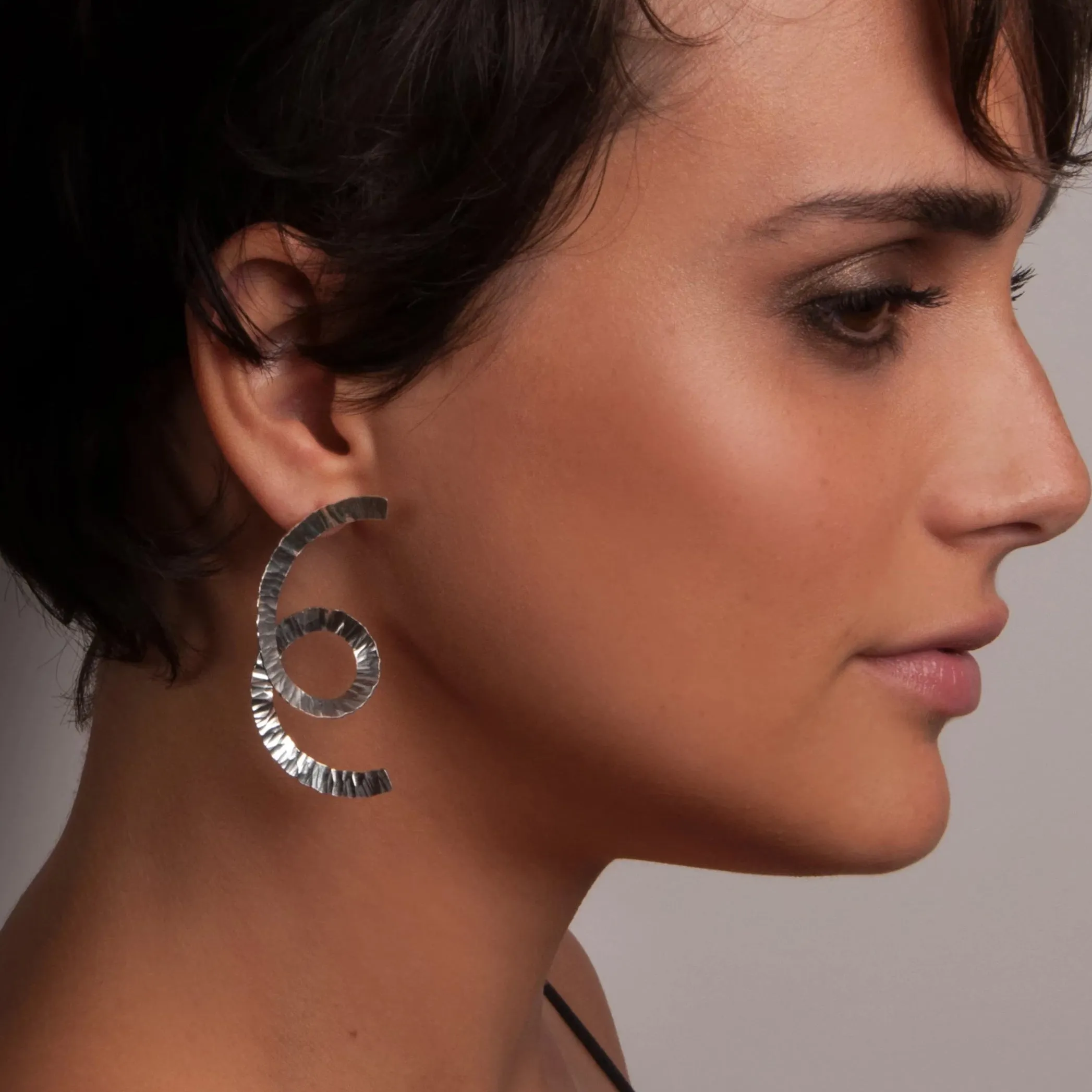 FLUX ASYMMETRICAL EARRING SET