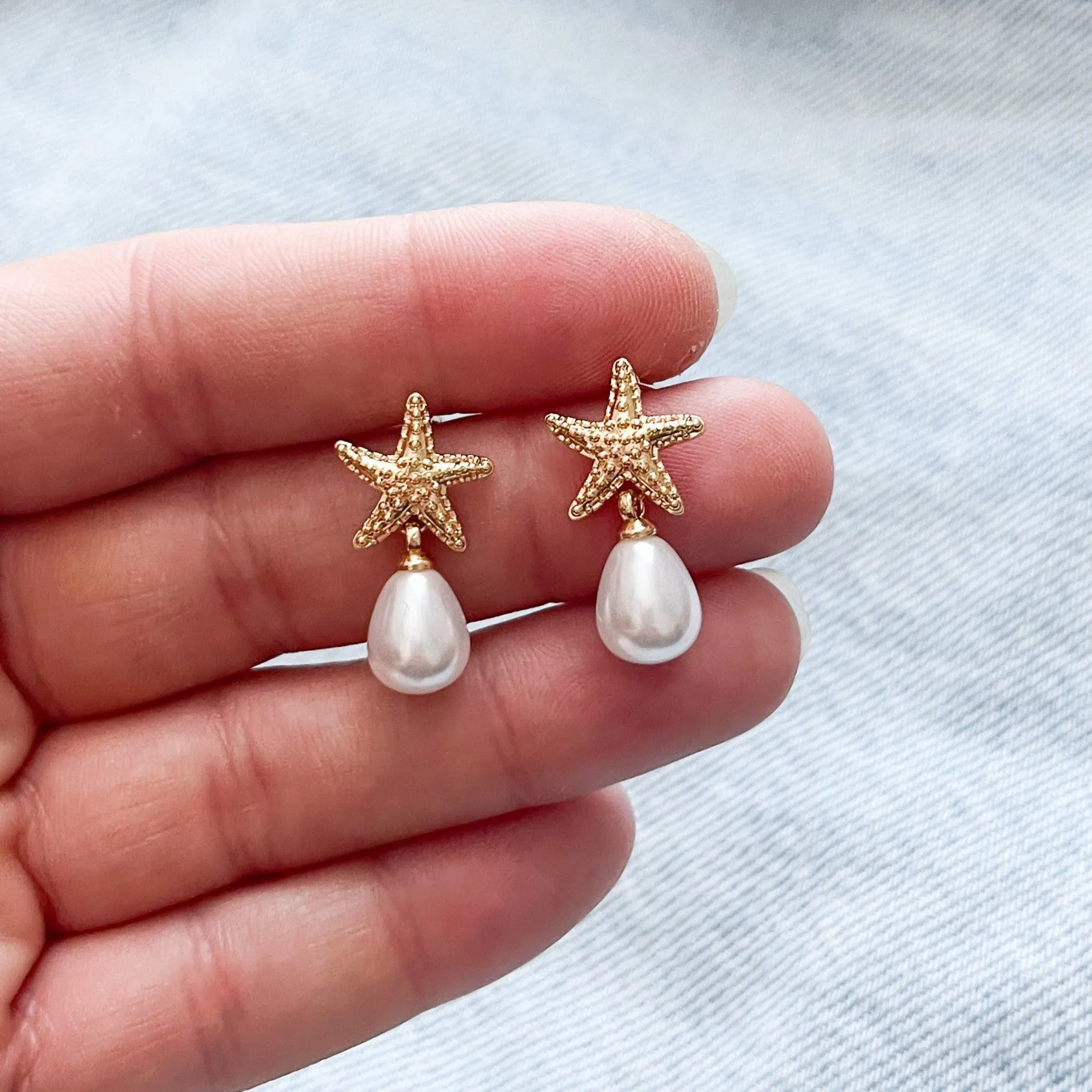 Golden Pearl Starfish Drop Earrings