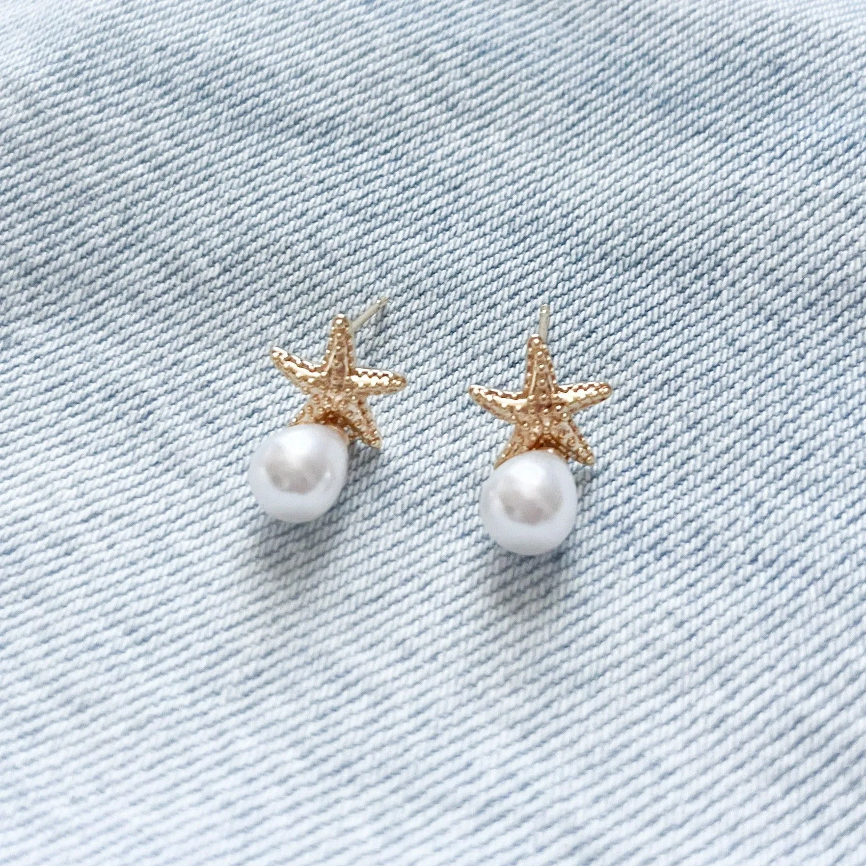 Golden Pearl Starfish Drop Earrings