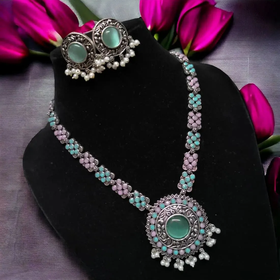 Niharika Silver Oxidized Necklace Set, Turquoise / Baby PInk