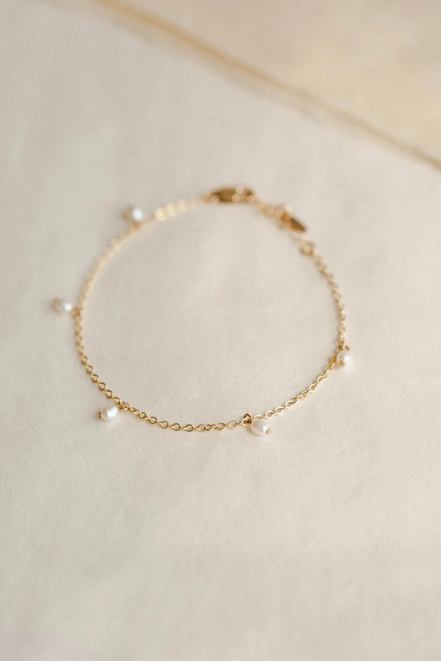 Pearl Droplet Bracelet