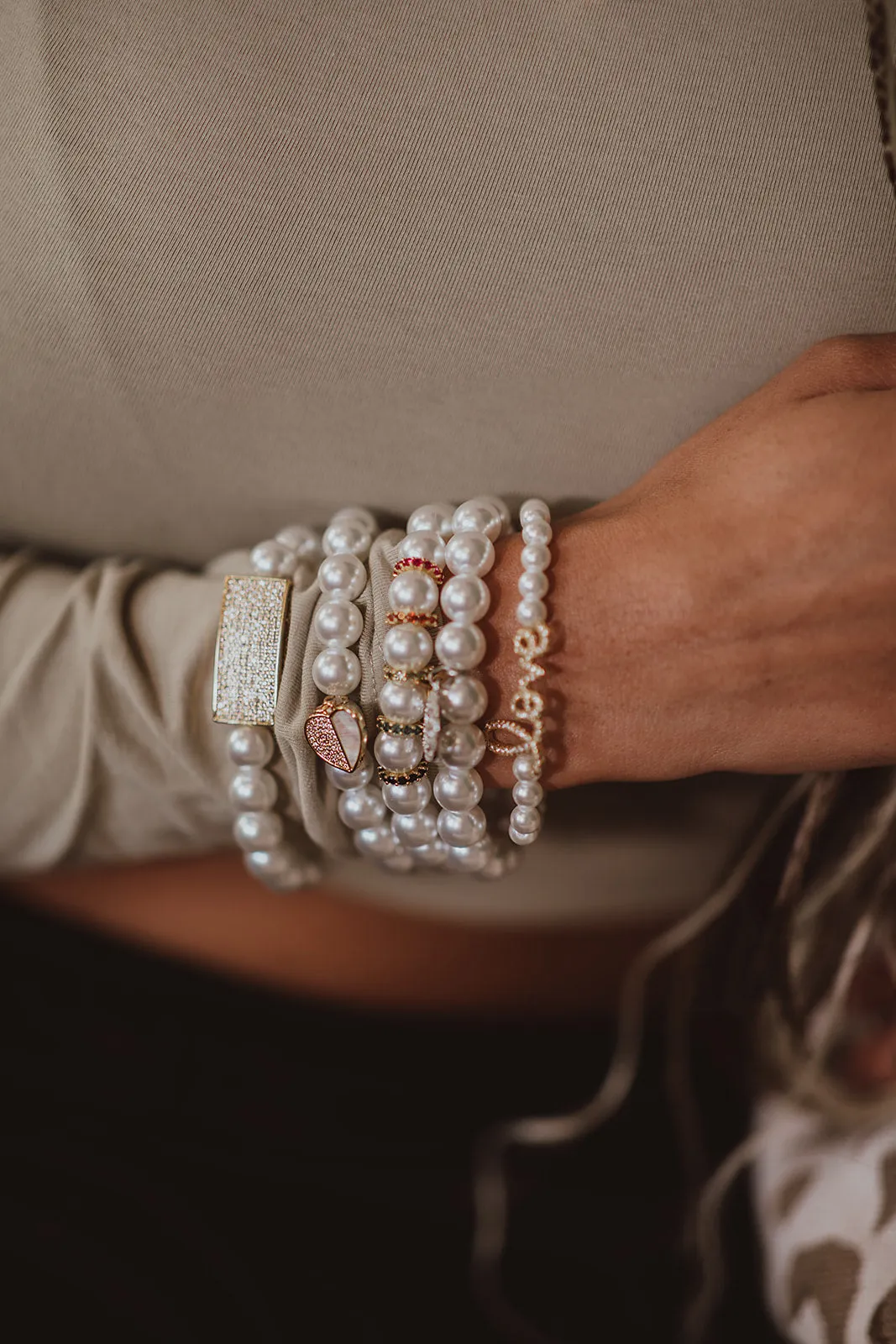 Swanky 5 Piece Pearl Bracelet Stack